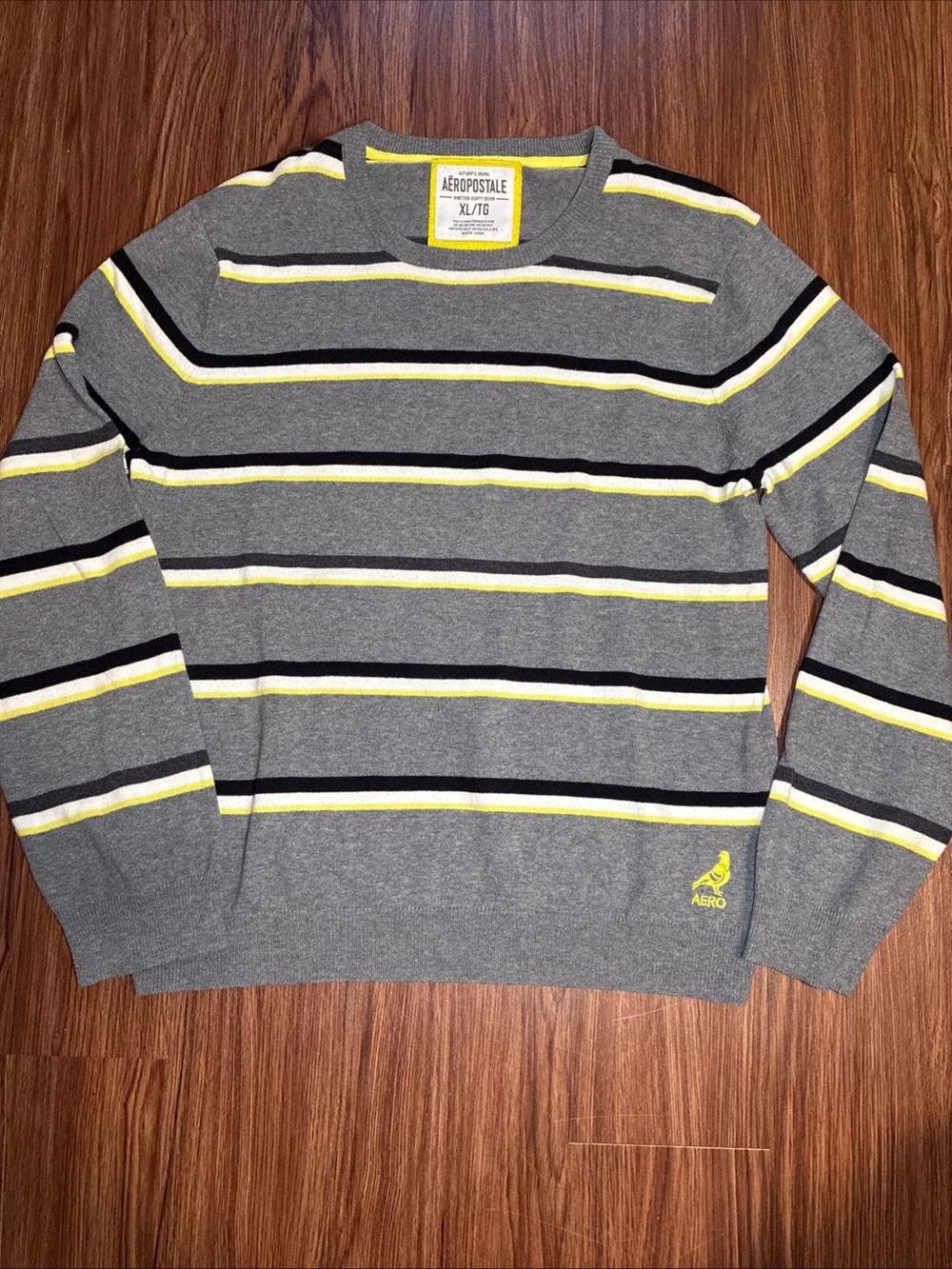 Aeropostale Mens Grey and Yellow Stripes Sweater Y2K  X-Large
